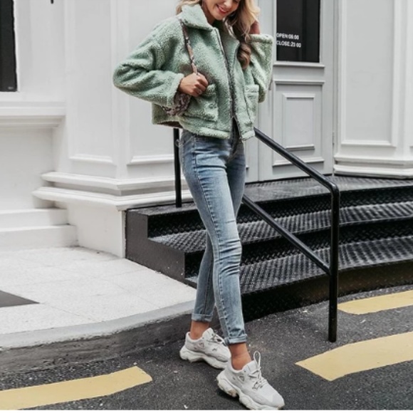 Teddy Bear Faux Shearling Cropped Jacket | Mint - Picture 3 of 6